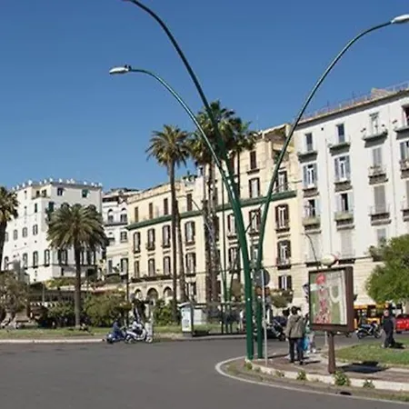 Casa Alfredo Mergellina Sea&city *