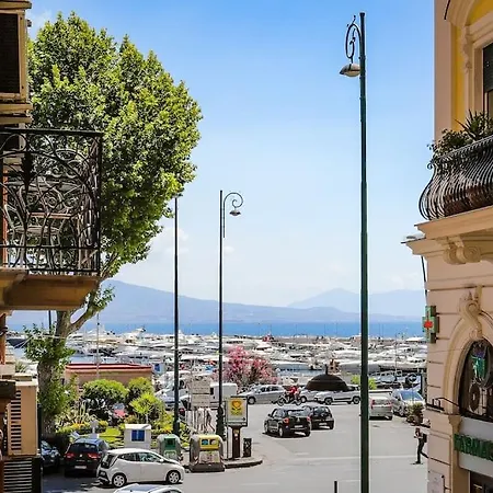 Casa Alfredo Mergellina Sea&city *
